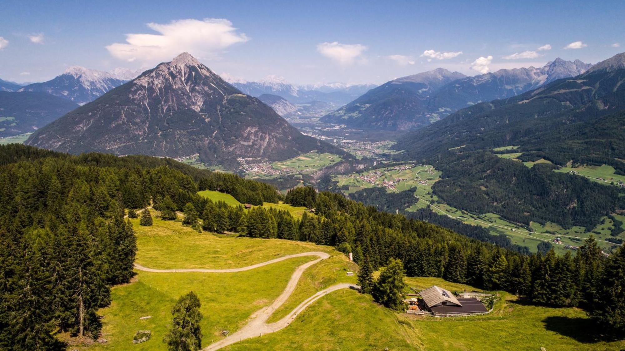 Apart Alpenzeit Arzl im Pitztal Buitenkant foto