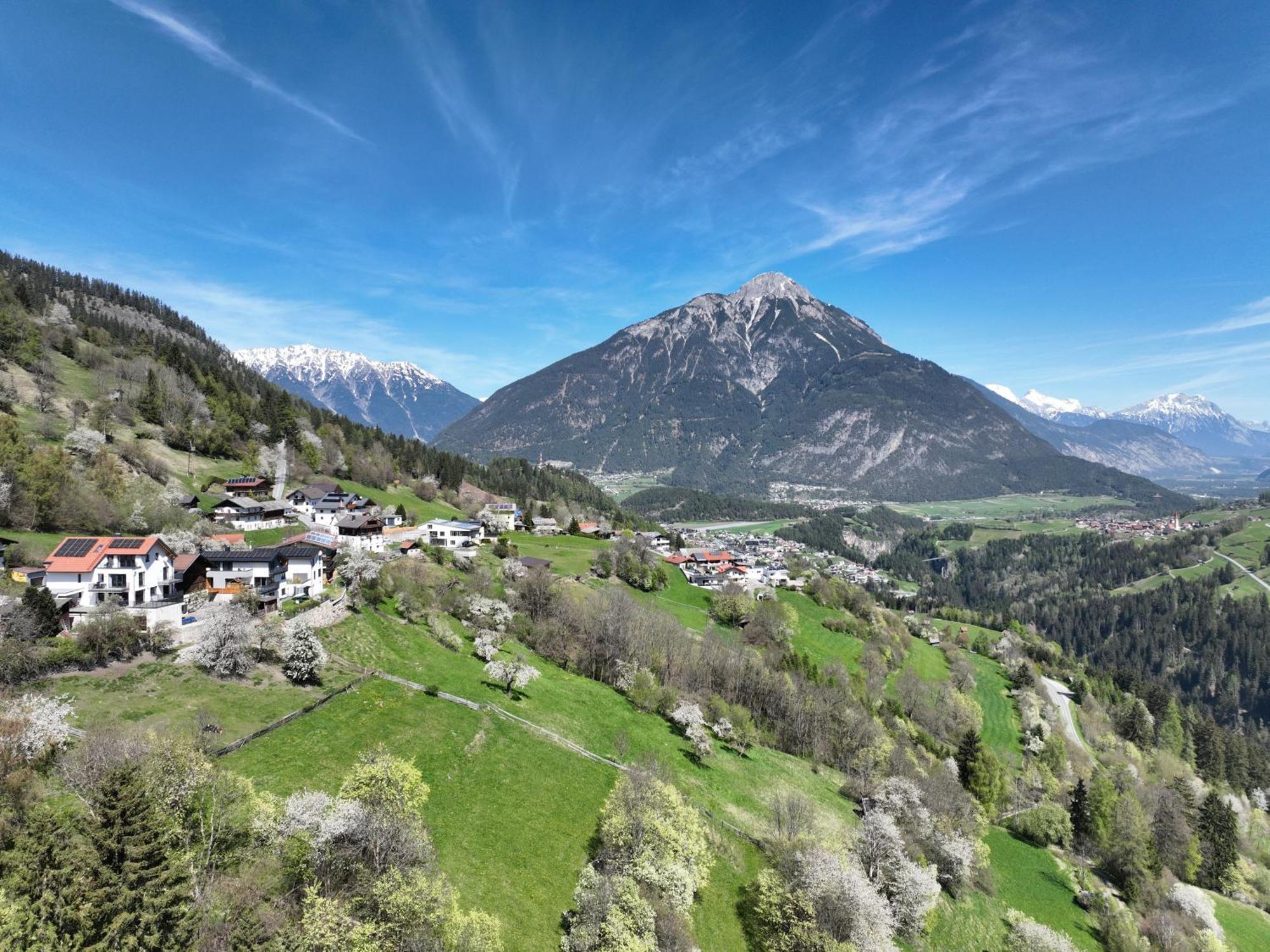 Apart Alpenzeit Arzl im Pitztal Buitenkant foto