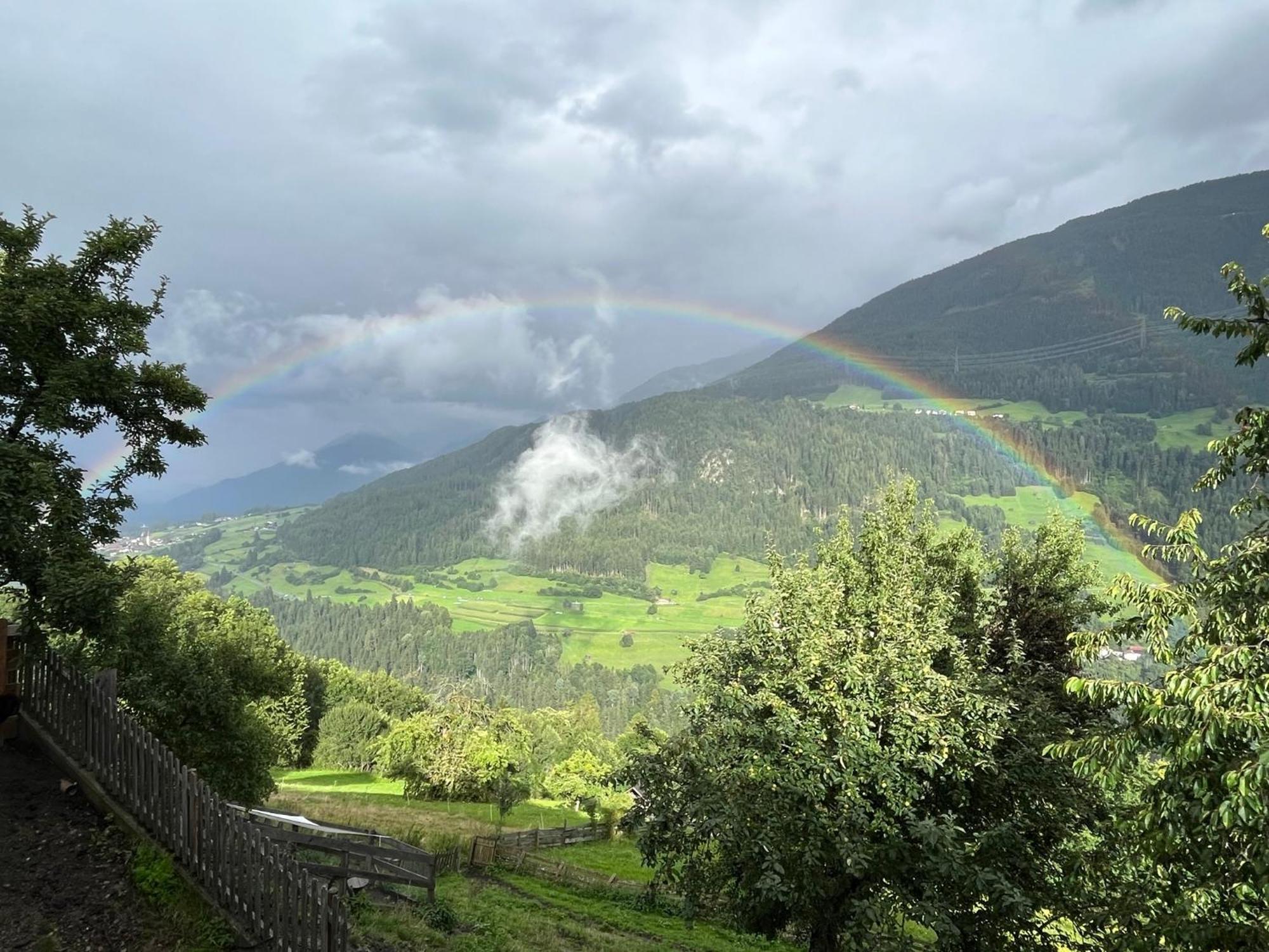 Apart Alpenzeit Arzl im Pitztal Buitenkant foto